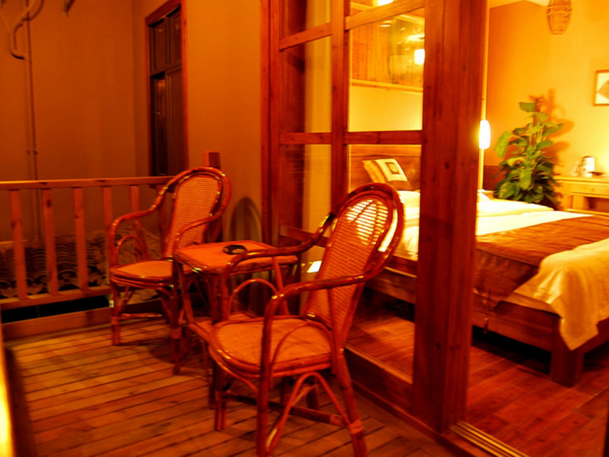Yangshuo Moondance Hotel Exteriör bild
